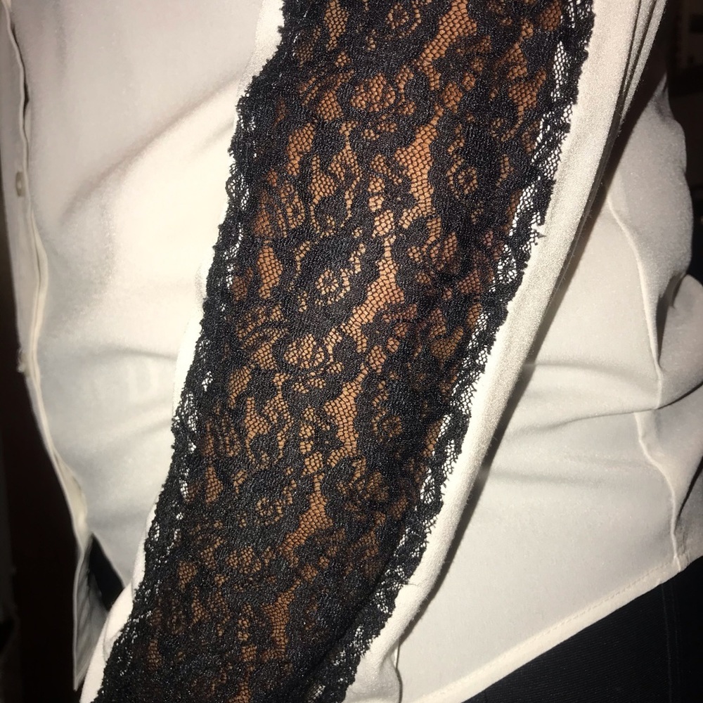 white button up - Picture 2 of 2